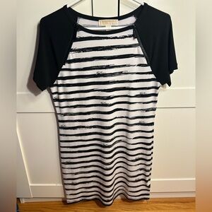 Michael kors dress size small